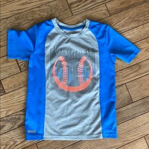 2 for $10 🙌🏻🙌🏻❤️ youth shirt